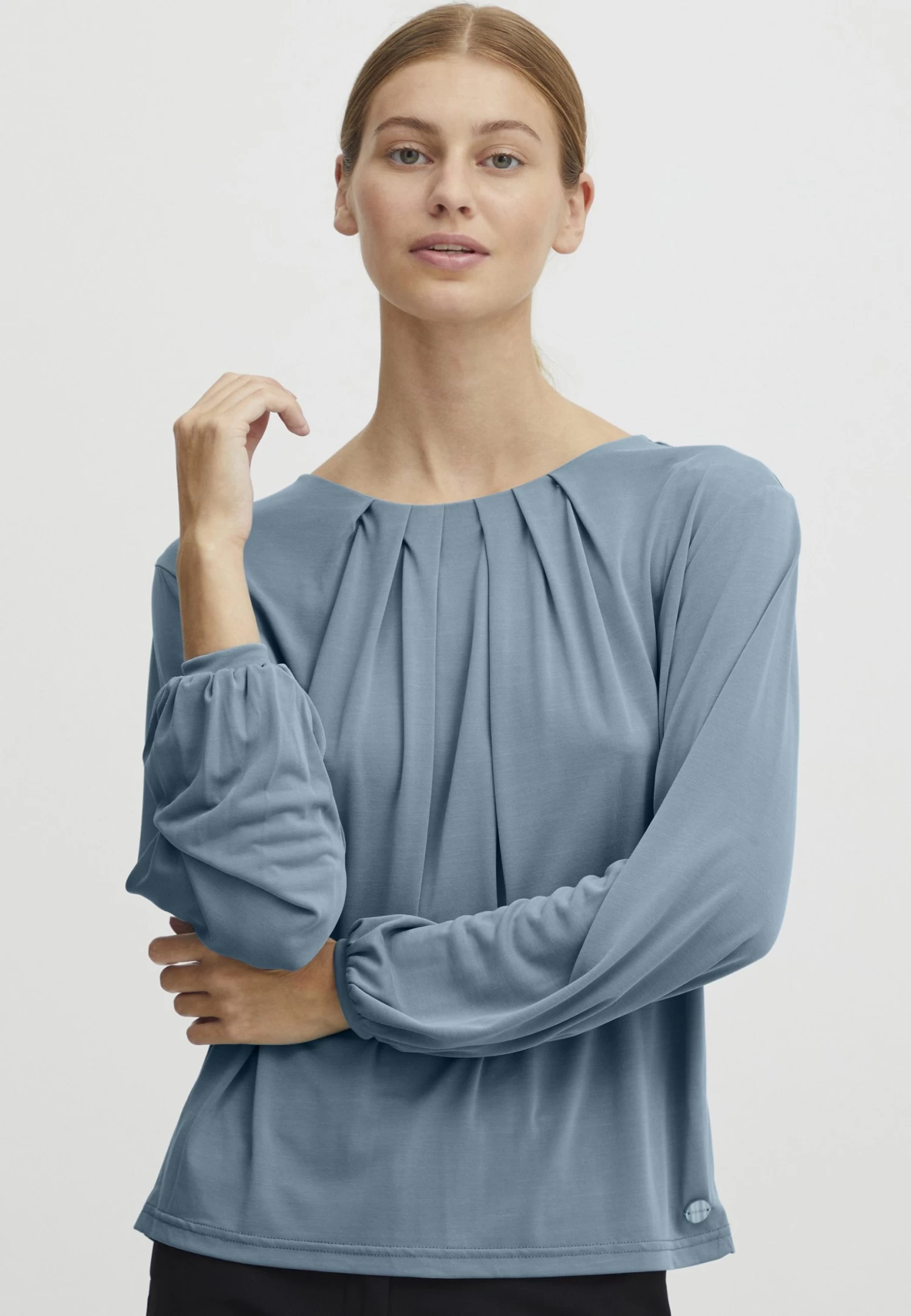 OXMO Oxhal - Blusa - Smoke Blue 1 OXMO Oxhal - Blusa - Smoke Blue