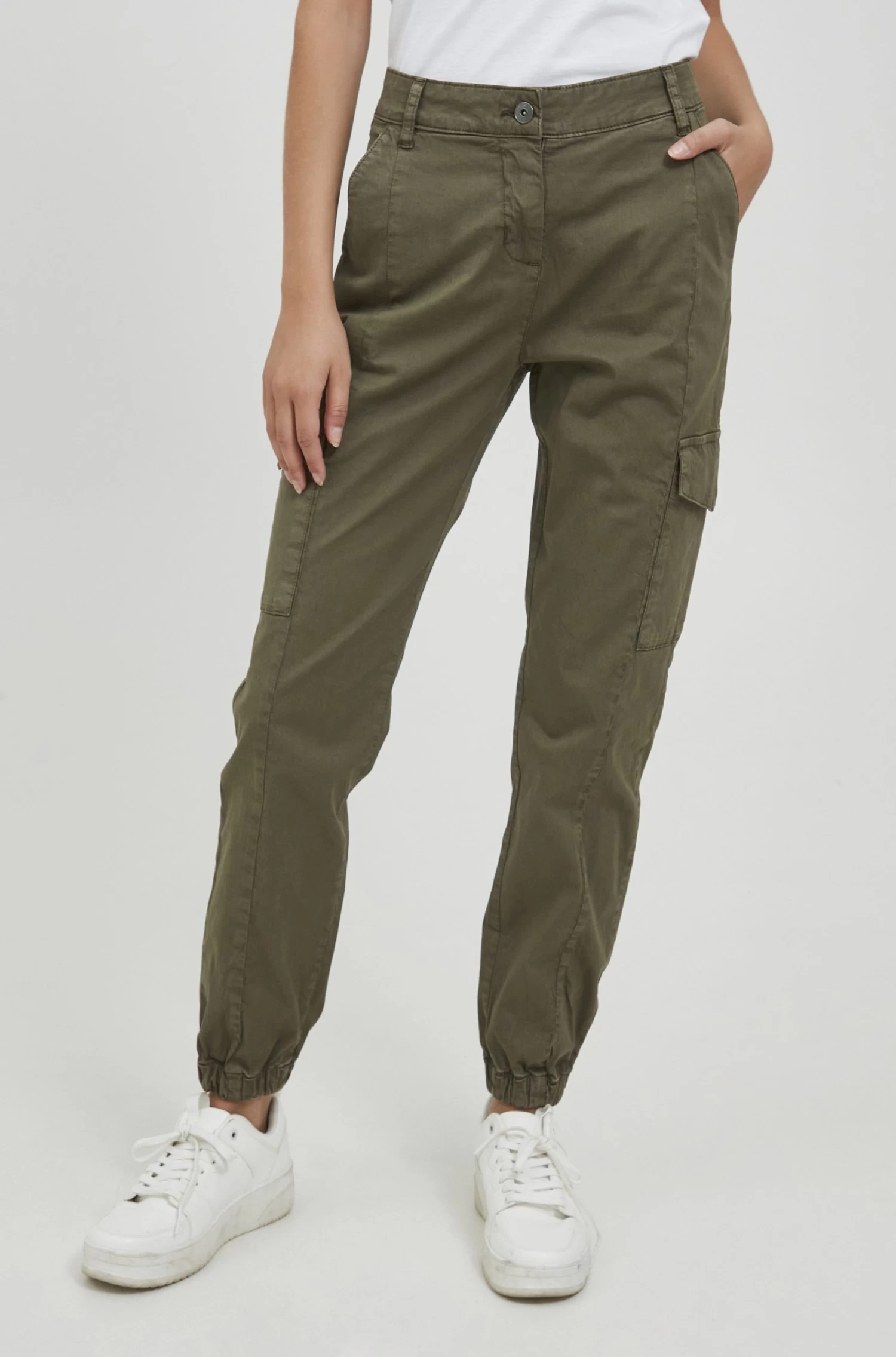OXMO Oxcoco - Pantalones Cargo - Ivy Green 1 OXMO Oxcoco - Pantalones Cargo - Ivy Green